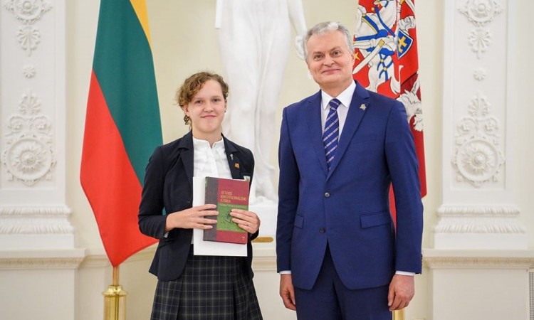 Adrijana Kiršininkaitė – tarp Konstitucijos egzamino nugalėtojų