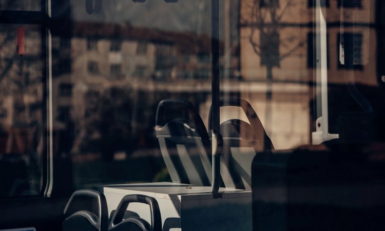 SVARBU! NUO SPALIO 1 D. KEIČIASI T2 MARŠRUTAS TAURAGĖJE