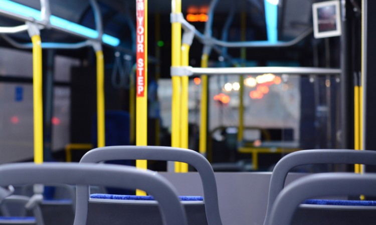 Viešajame transporte: privaloma dėvėti veido kaukes ir nustayti kiti sveikatai svarbūs reikalavimai