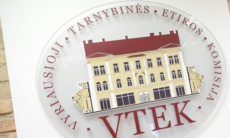 Vyriausioji tarnybinės etikos komisija steigia Privačių interesų registrą