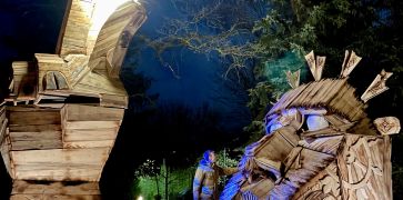 Staigmena Tauragei: Jūros upės parke atgijo įspūdinga meno instaliacija „Pasakų Milžinas“