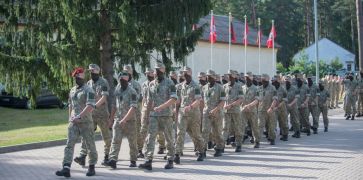 Pasveikę nuo COVID-19 infekcijos Kęstučio bataliono NPPKT kariai grįžo į rikiuotę