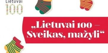 Šalies gyventojai ir organizacijos kviečiami megzti trispalves kojinaites naujagimiams