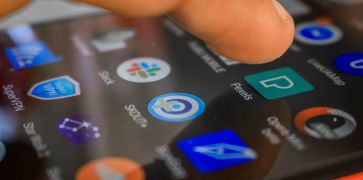 Tauragės radijo komentaras apie neigiamus atsiliepimus internete