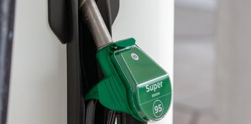 Antradienio rytą padidėjo benzino, dyzelino ir SND vidutinės kainos