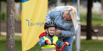 Darnaus judumo savaitė Tauragėje: miestas judėjo pėsčiomis, dviračiais ir viešuoju transportu...